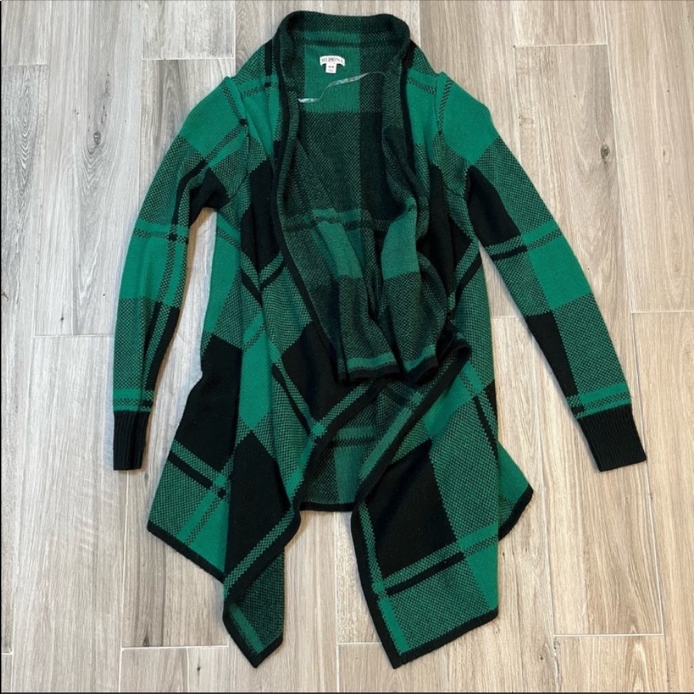 Merona Buffalo Plaid Cardigan Size Medium